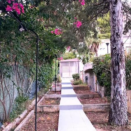 Casa Giulu Willa Palermo